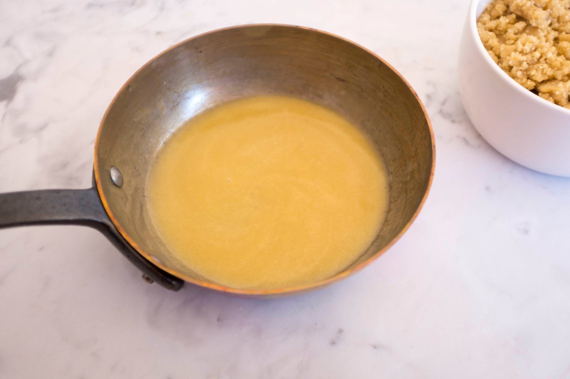 3 Raw cookie dough bites choc r